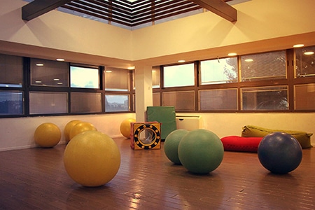 Une salle de motricité pour enfants